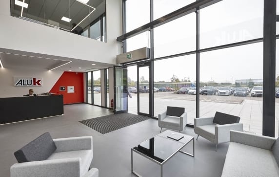 Hoe versloeg het Britse kantoor van AluK zes andere nieuwe ontwikkelingen in Workplace Design of the Year tijdens de Insider Wales Property Awards?