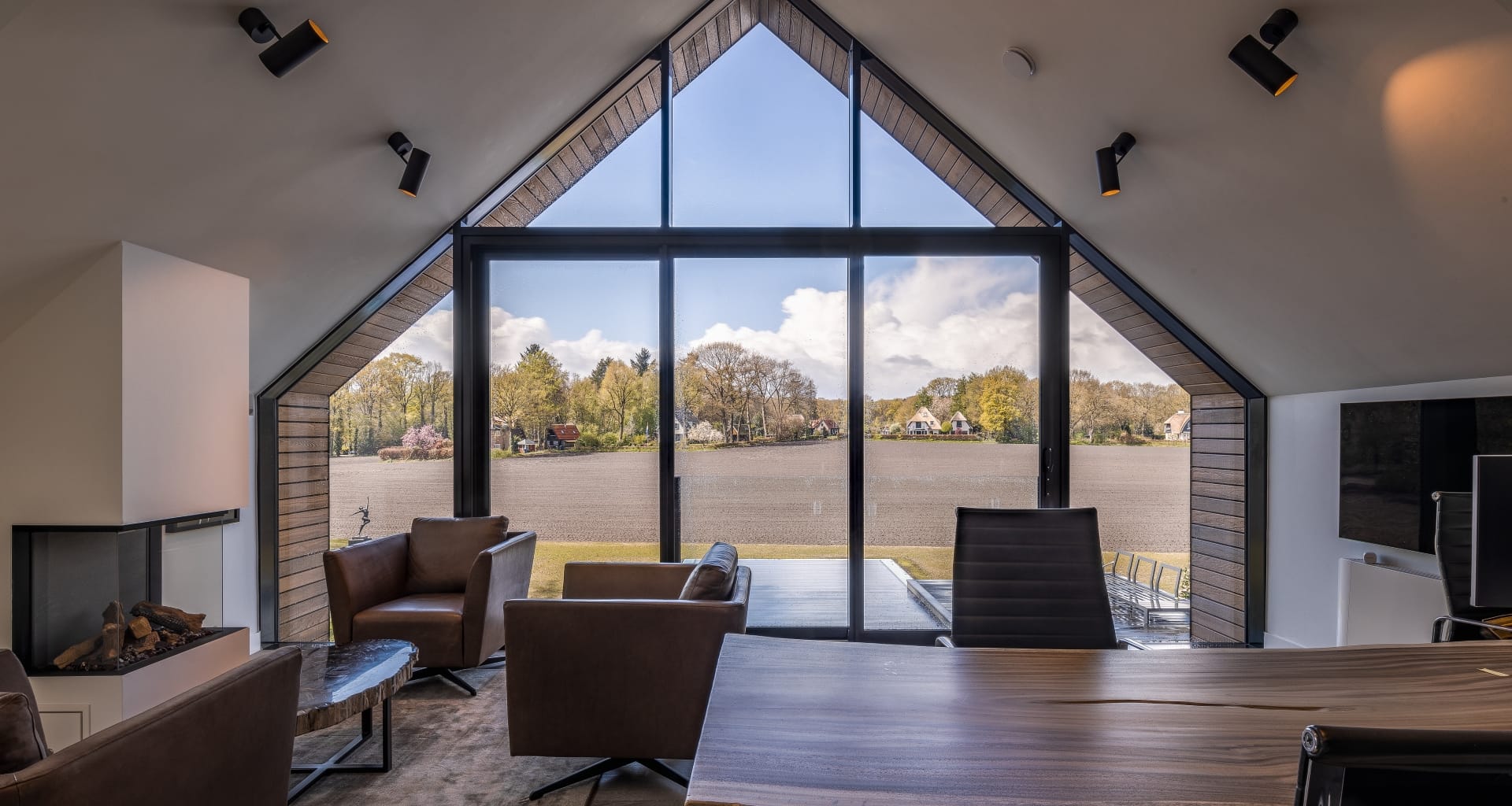 Office Hoog-Soeren